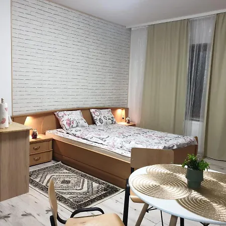 Apartment Lucky Astra 1 *