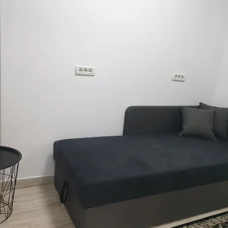 Lucky Astra 1 Apartment