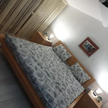 Lucky Astra 1 Апартаменты Брашов