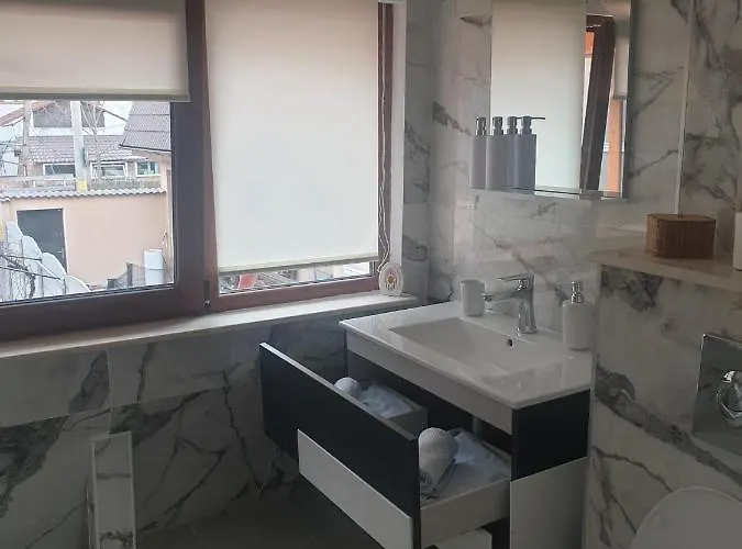 Lucky Astra 1 Брашов